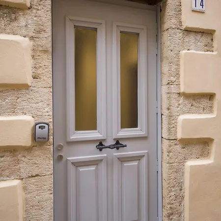 Cretan Berry Sarpaki Guest house