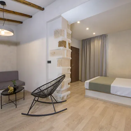 Πανσιόν Cretan Berry Sarpaki