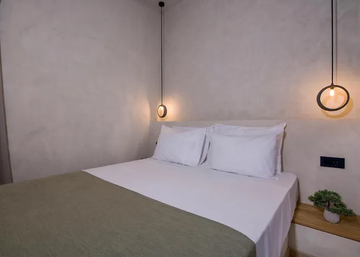 Πανσιόν Cretan Berry Sarpaki 4*