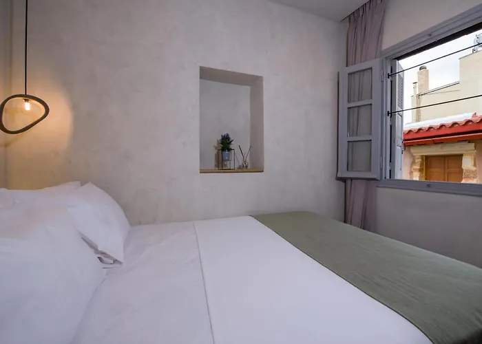 Cretan Berry Sarpaki Chania (Crete)