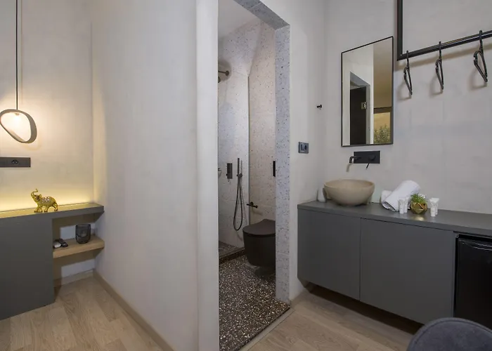 Cretan Berry Sarpaki