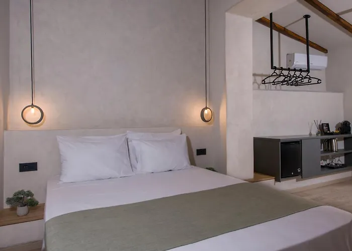 Cretan Berry Sarpaki Pensionat Chania (Crete)