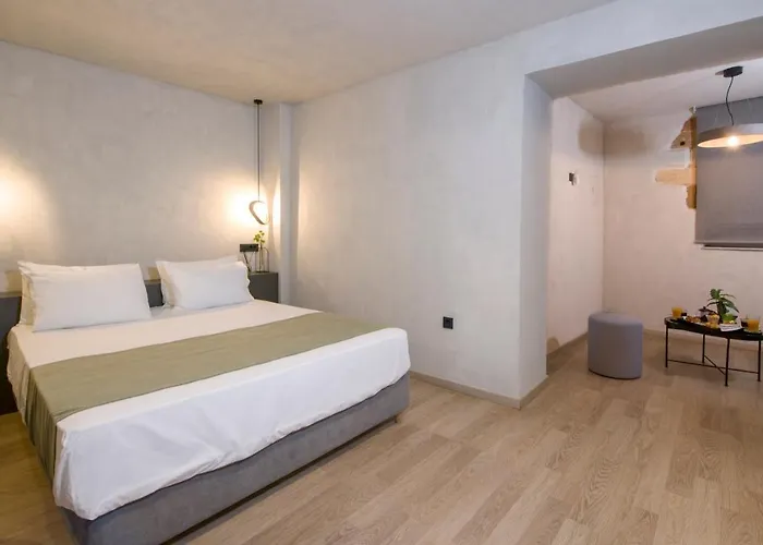 Cretan Berry Sarpaki