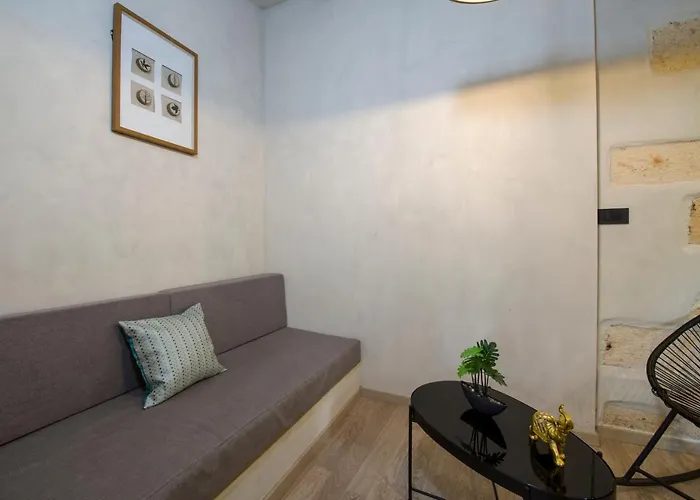 Cretan Berry Sarpaki Chania (Crete)