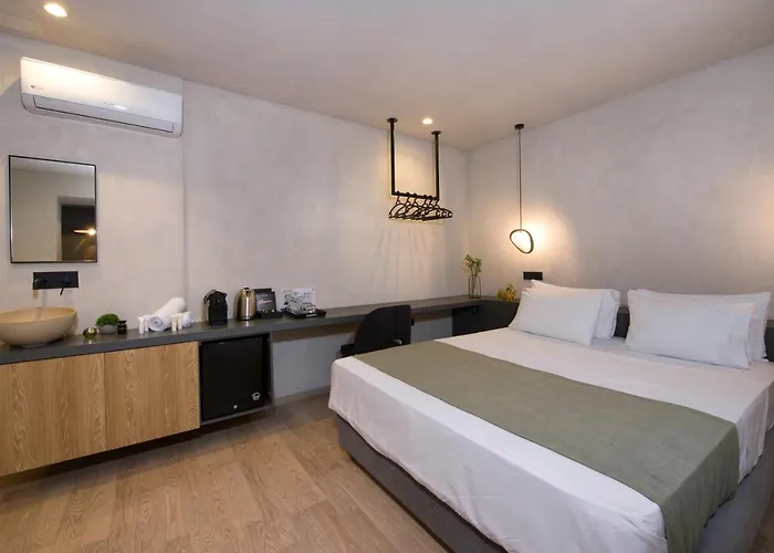 Cretan Berry Sarpaki Pensionat Chania (Crete)